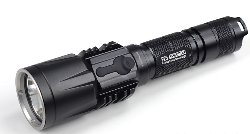 nitecore p25 tactical flashlight